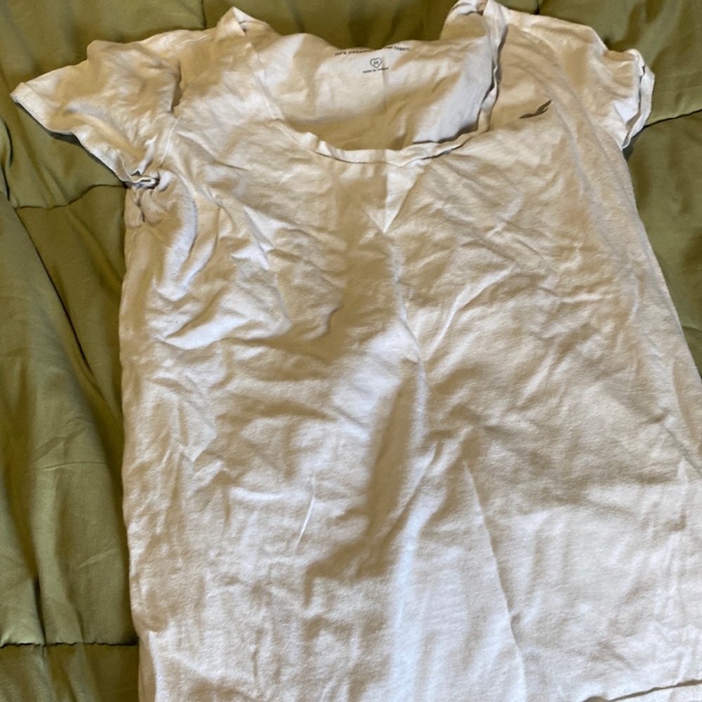 White Hollister top